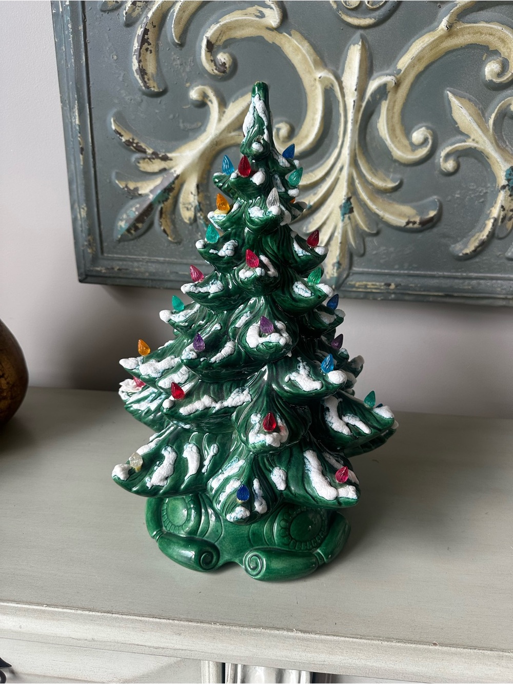 Vintage Atlantic mold lighted ceramic flocked Christmas tree with base